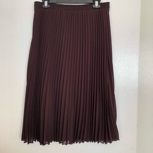 Brown Pleated Skirt